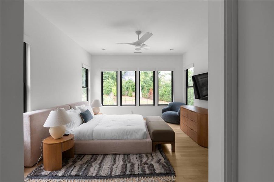 Furnished interior view inside a new home in , Atlanta (Image 32).