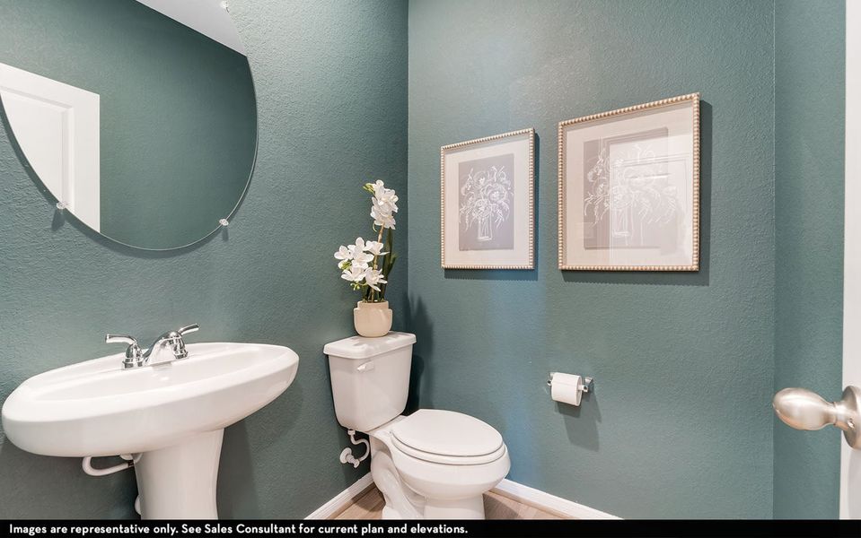 Representative furnished interior of a home built from the Diamond by CastleRock Communities in Paramount, Kyle (Image 24).