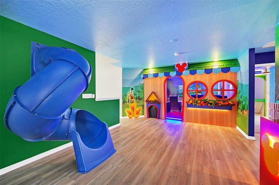 Community amenities in , Clermont (Image 44).