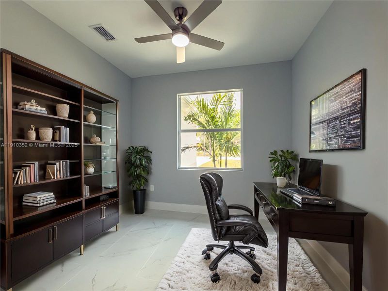 Furnished interior view inside a new home in , Lehigh Acres (Image 7). Furnished interior view inside a new home in , Lehigh Acres (Image 7).