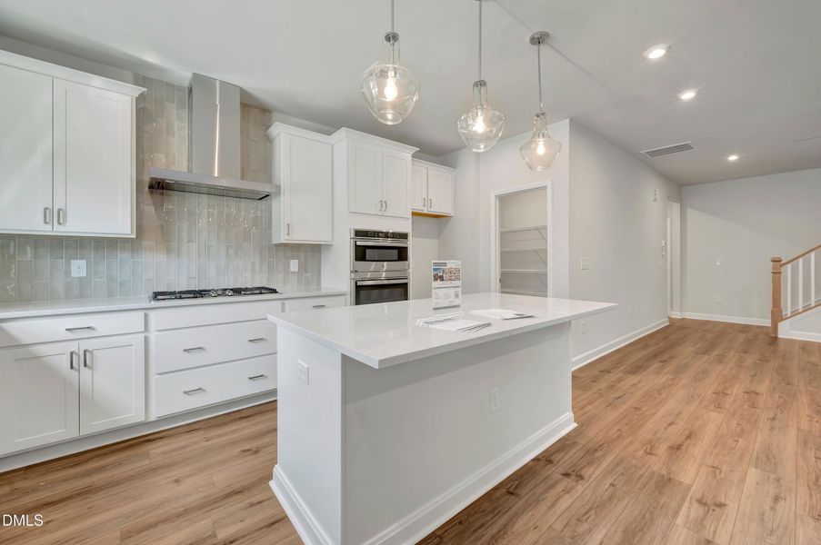 RAL_MewsatHoldingVillage_Wilson-MewsatHo RAL_MewsatHoldingVillage_Wilson-MewsatHo