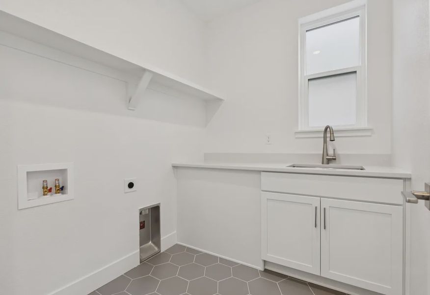 Homesite 288 Laundry - 12 of 14