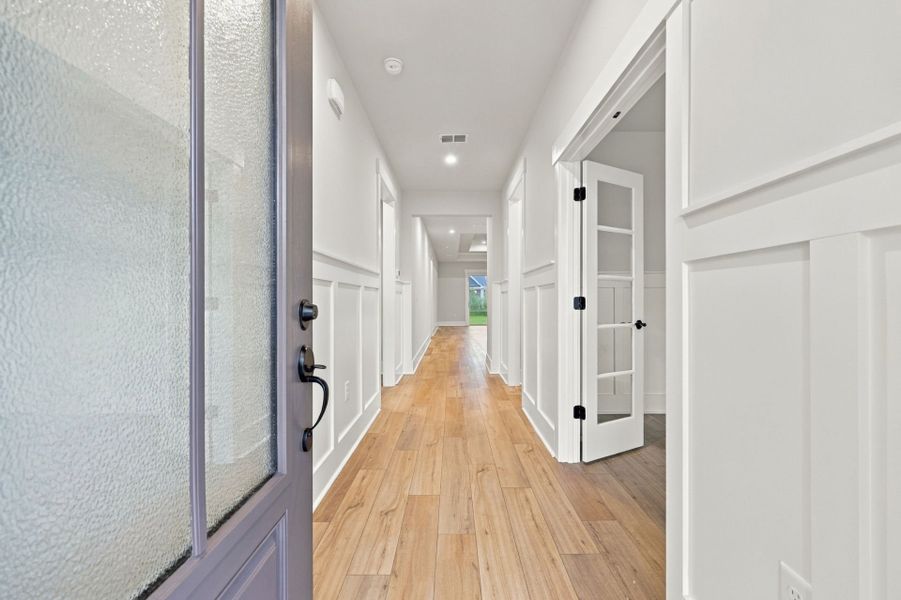 Spacious, unfurnished interior of a new home in Indigo Bay, Myrtle Beach (Image 22).