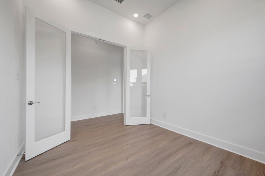 Spacious, unfurnished interior of a new home in LaPrelle, Haslet (Image 15).