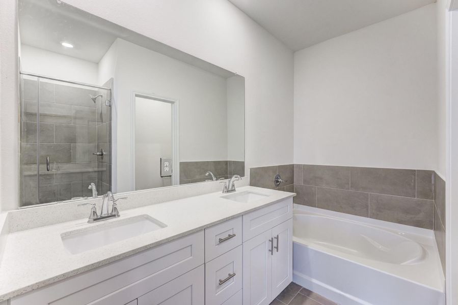 Furnished interior view inside a new home in Townsen Landing, Humble (Image 10). Furnished interior view inside a new home in Townsen Landing, Humble (Image 10).