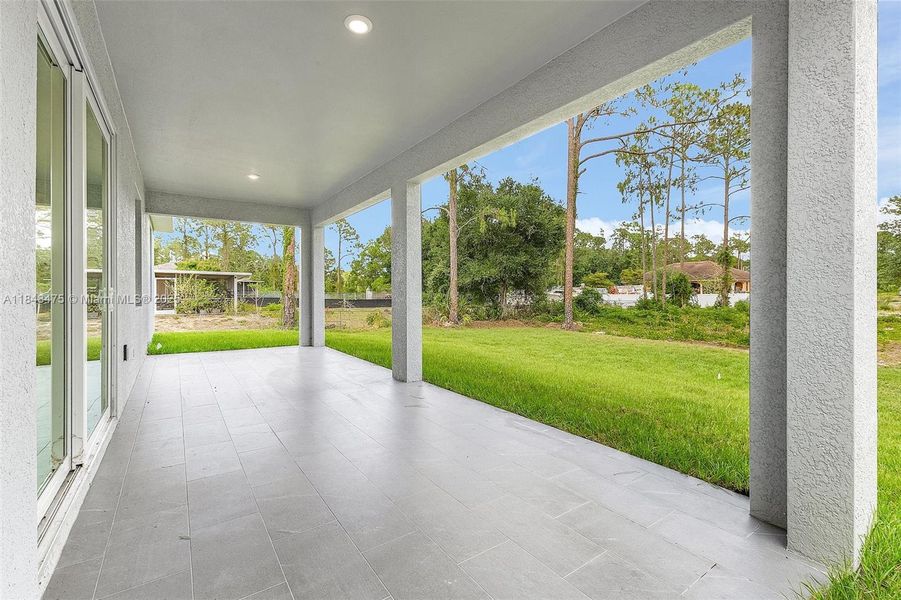 Exterior details and patio area of a home in , Lehigh Acres (Image 2). Exterior details and patio area of a home in , Lehigh Acres (Image 2).