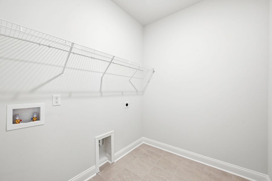 Spacious, unfurnished interior of a new home in Carriage Estates, Lexington (Image 37). Spacious, unfurnished interior of a new home in Carriage Estates, Lexington (Image 37).