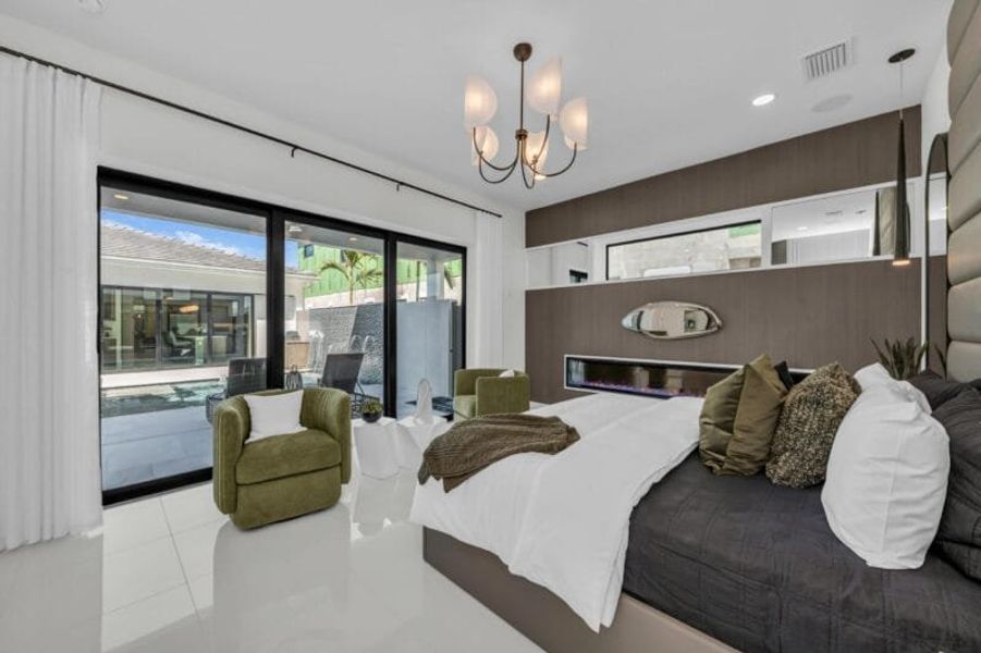 Representative furnished interior of a home built from the Silver Palm – Phase 2 by Medallion Home in Aqua, Bradenton (Image 44).