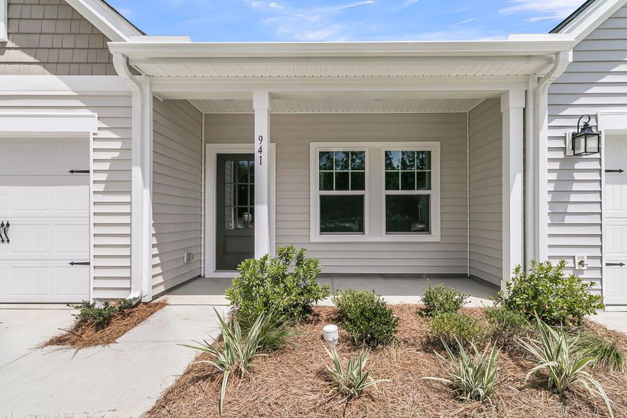 Exterior details and patio area of a home in , Summerville (Image 3).