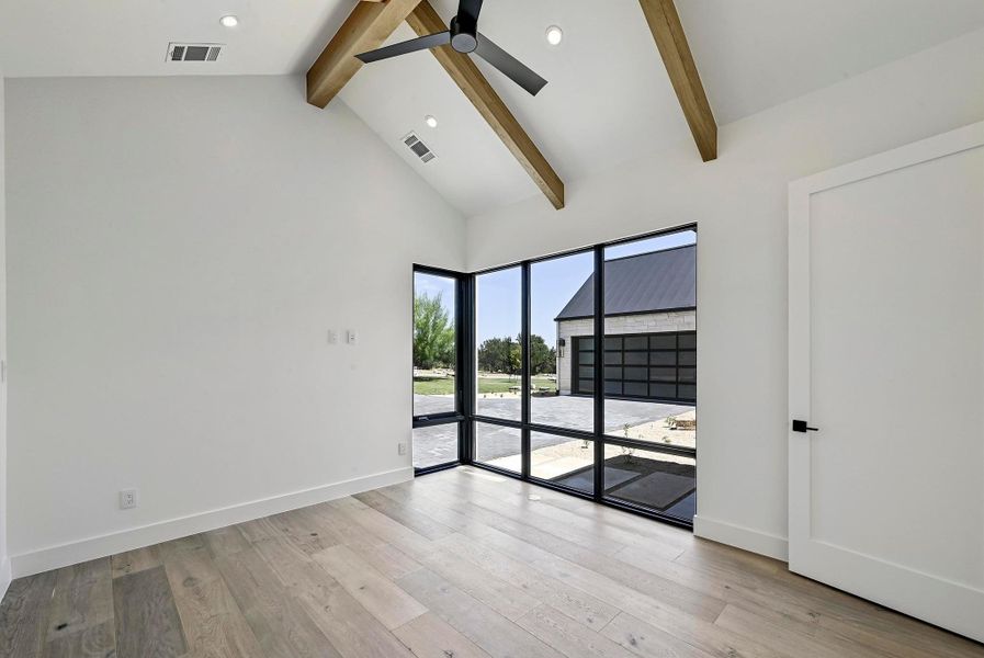 Study or 4th bedroom with vaulted beamed ceilings. Study or 4th bedroom with vaulted beamed ceilings.
