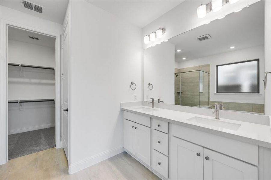 614 Bull Street ~ Ready Now 614 Bull Street ~ Ready Now