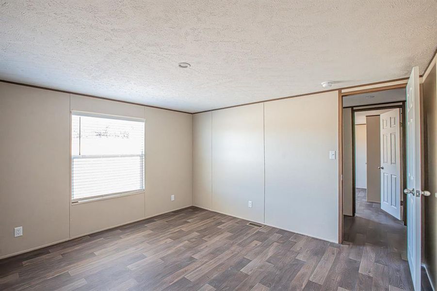 Spacious, unfurnished interior of a new home in , Springtown (Image 33).