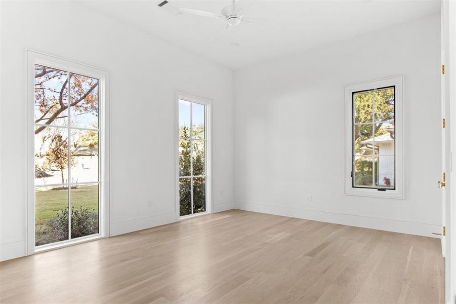 Spacious, unfurnished interior of a new home in , Dallas (Image 24).