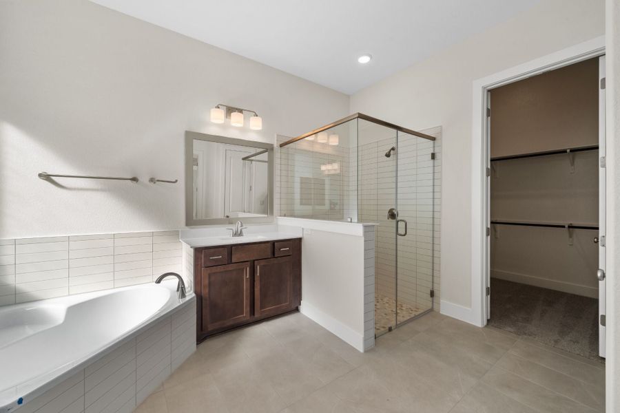 4br New Home in Leander, TX.  - Slide 26