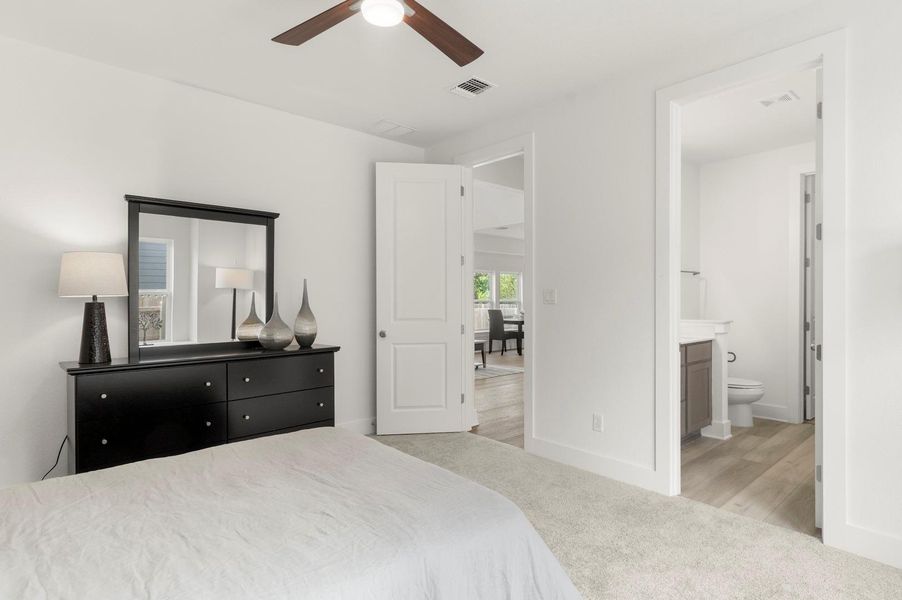 Furnished interior view inside a new home in Grande Estates, Bertram (Image 16). Furnished interior view inside a new home in Grande Estates, Bertram (Image 16).