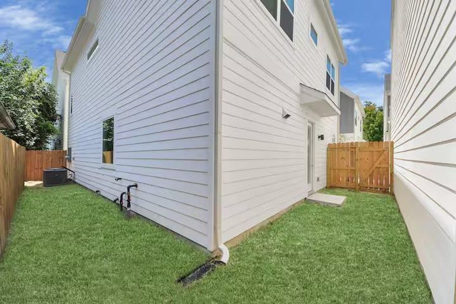 Your own fenced outdoor space gives you room for pets, grilling, gardening, or simply enjoying a little fresh air without maintaining an oversized yard.