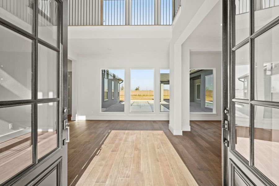 Spacious, unfurnished interior of a new home in Bridgeland, Cypress (Image 28). Spacious, unfurnished interior of a new home in Bridgeland, Cypress (Image 28).