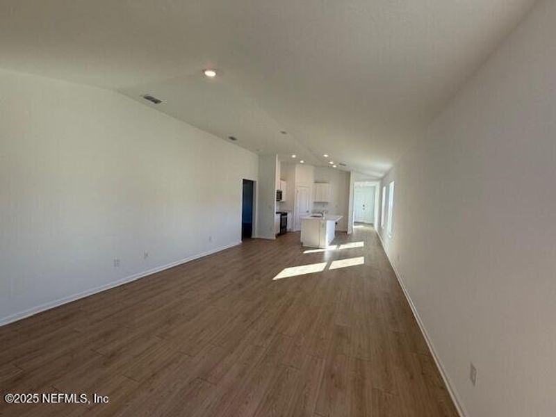 Spacious, unfurnished interior of a new home in Grand Reserve, Bunnell (Image 43).