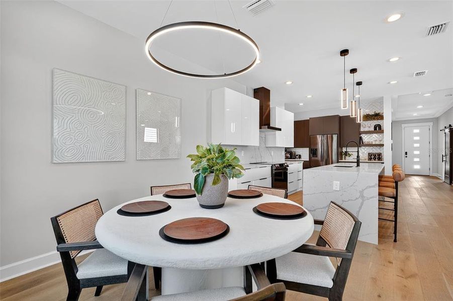 Furnished interior view inside a new home in , Tampa (Image 35).