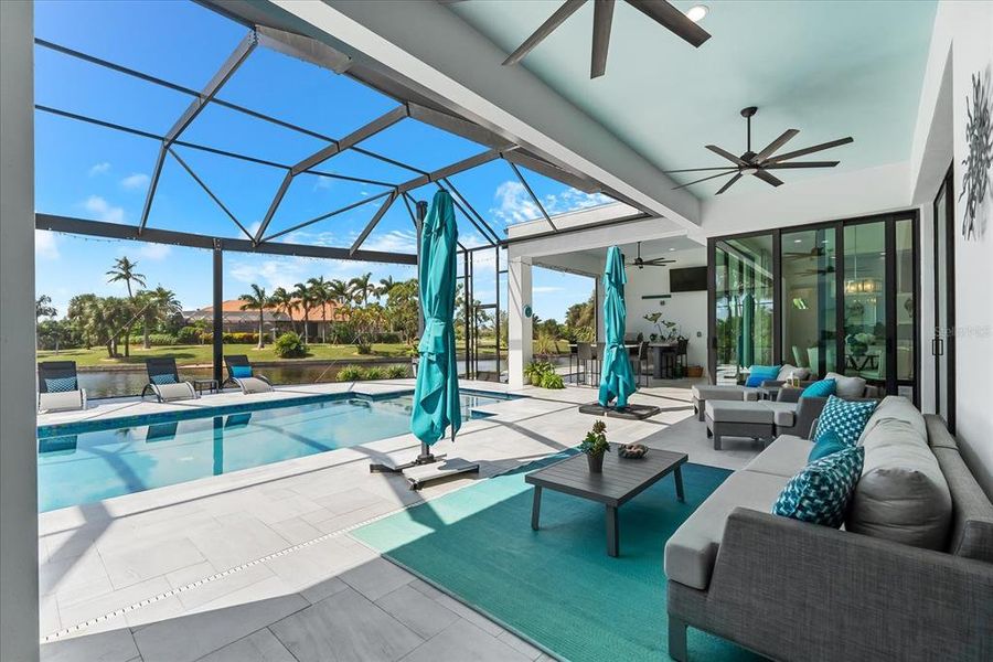 Community amenities in , Port Charlotte (Image 80).