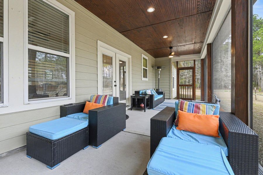 Exterior details and patio area of a home in , Johns Island (Image 20).