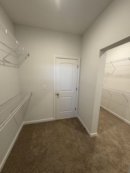 Spacious, unfurnished interior of a new home in Burton Farms, Smyrna (Image 13).