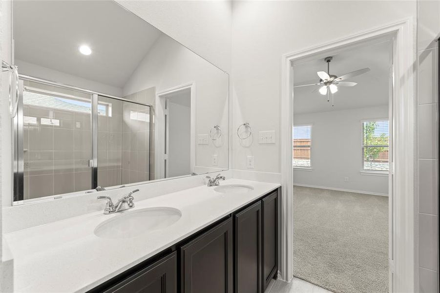 Furnished interior view inside a new home in Northspur, Terrell (Image 7).