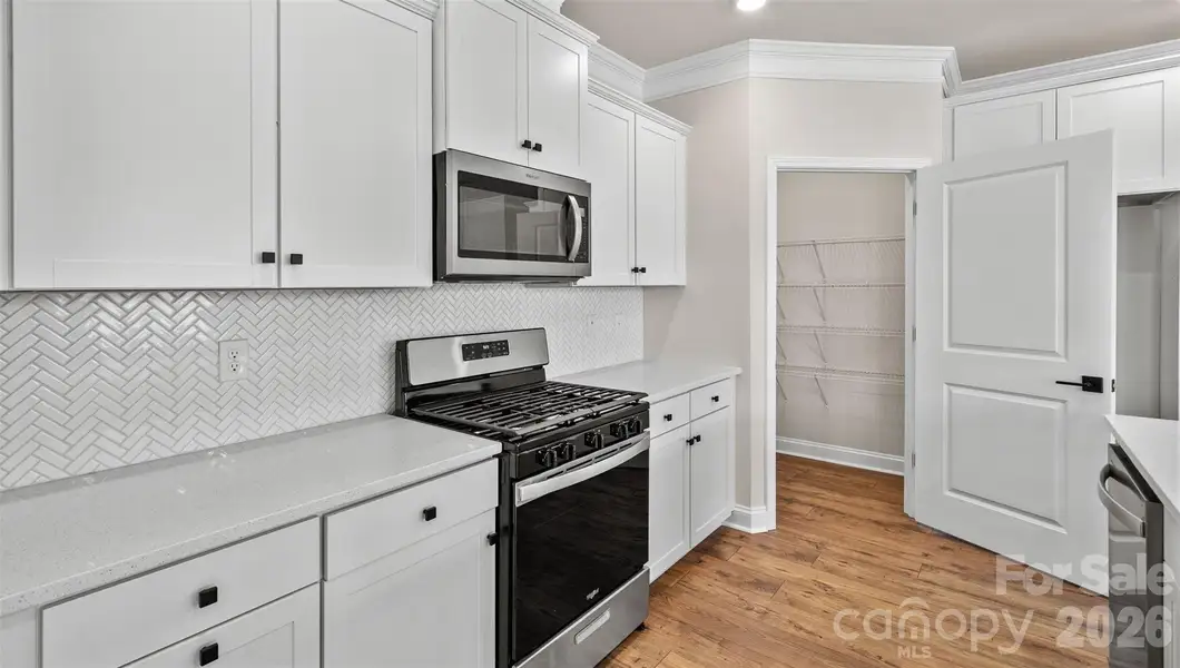 Photos are representative Photos are representative