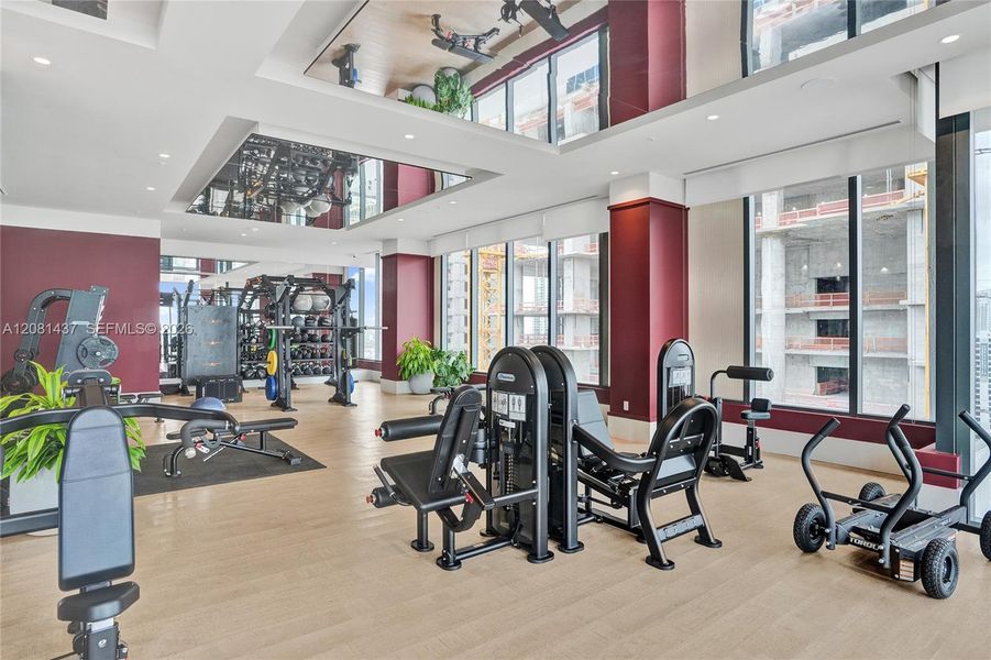 Community amenities in , Miami (Image 38).