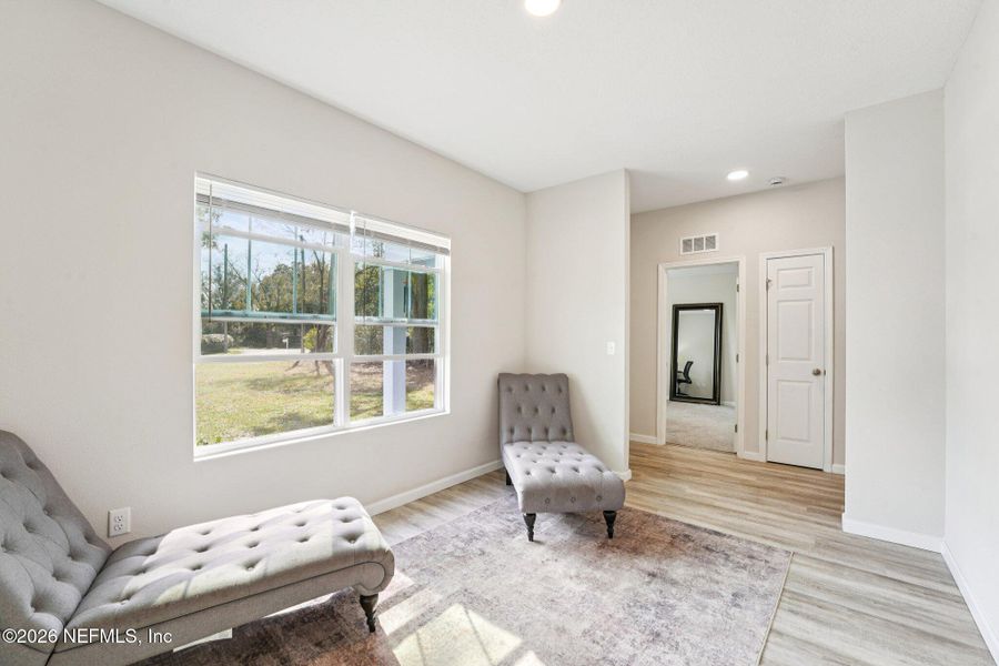 Furnished interior view inside a new home in , Jacksonville (Image 9).