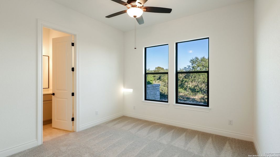 Spacious, unfurnished interior of a new home in , New Braunfels (Image 28).