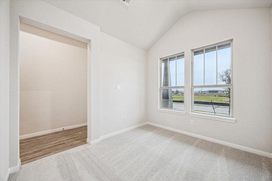 Spacious, unfurnished interior of a new home in Elyson, Katy (Image 25).