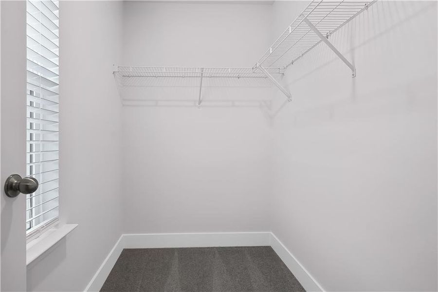 Spacious, unfurnished interior of a new home in Shadow Creek, Jackson (Image 29).