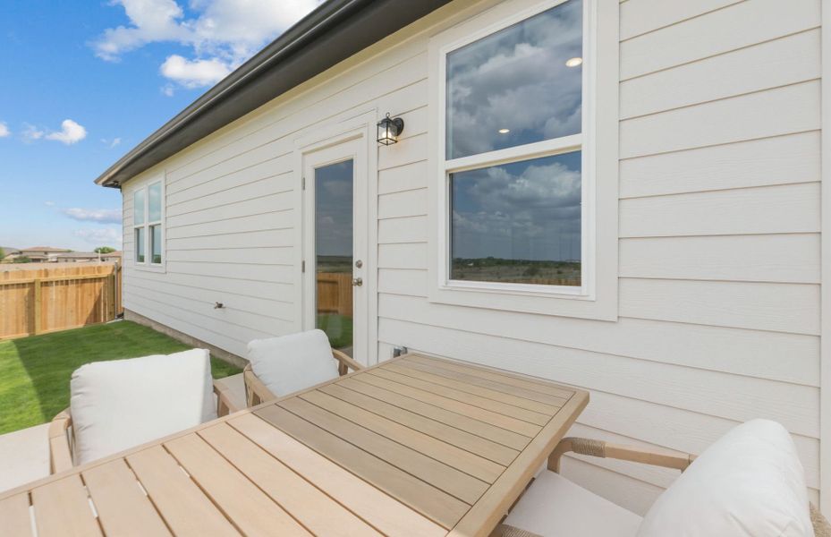 Representative exterior details of a home built from the Hewitt by Centex in Vantage, San Marcos (Image 33).