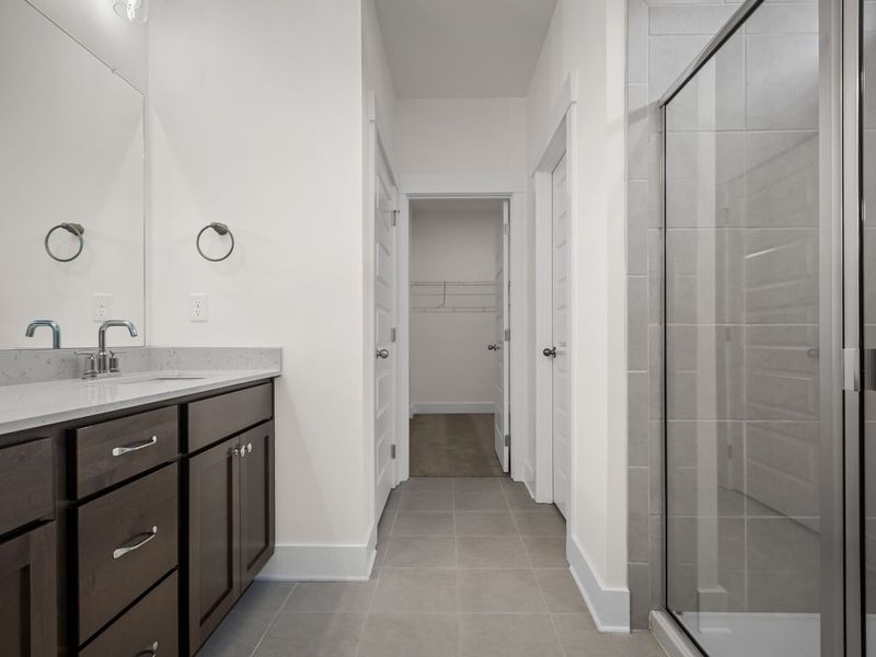 Furnished interior view inside a new home in Woods Crossing, Gallatin (Image 15).