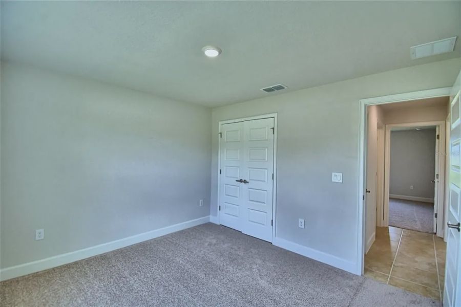 Spacious, unfurnished interior of a new home in Cadence Crossing, Auburndale (Image 26).