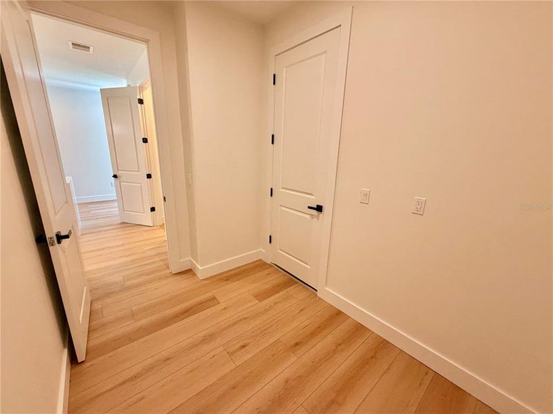 Spacious, unfurnished interior of a new home in , Port Charlotte (Image 38).