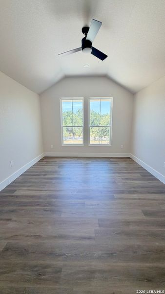 Spacious, unfurnished interior of a new home in , Bulverde (Image 22).