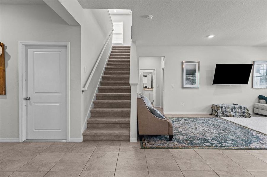 Furnished interior view inside a new home in Evergreen, Bradenton (Image 36).