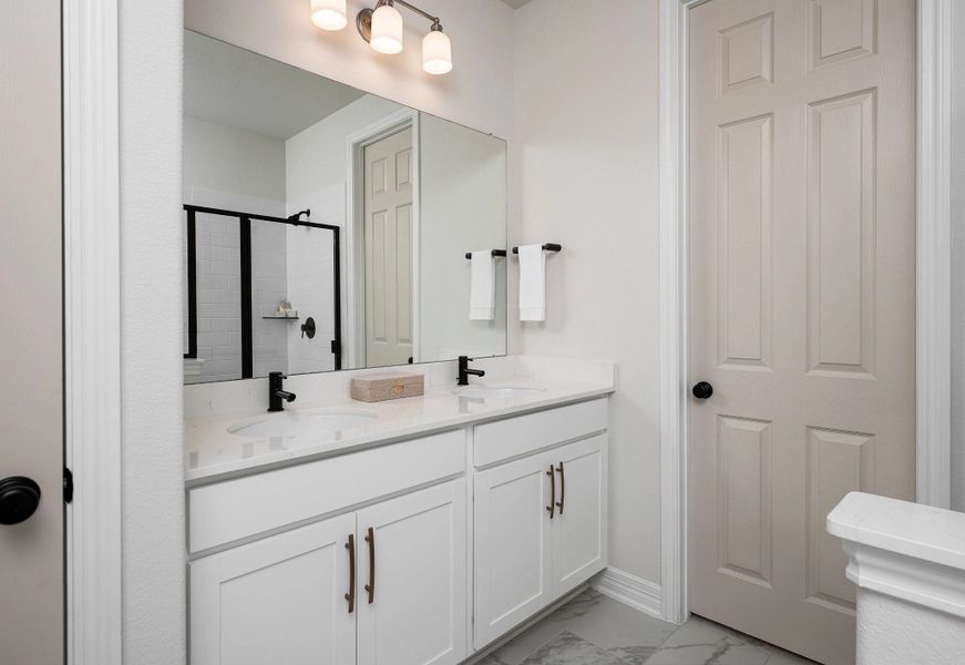 Sample product photo. Actual exterior and interior selections may vary by homesite. Photo may be virtually staged.