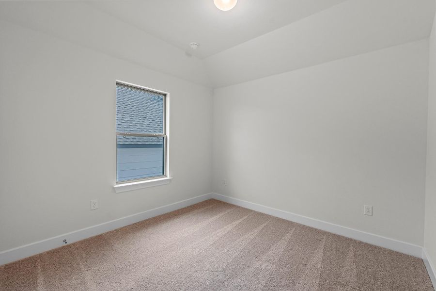 Spacious, unfurnished interior of a new home in Nolina, Georgetown (Image 33).