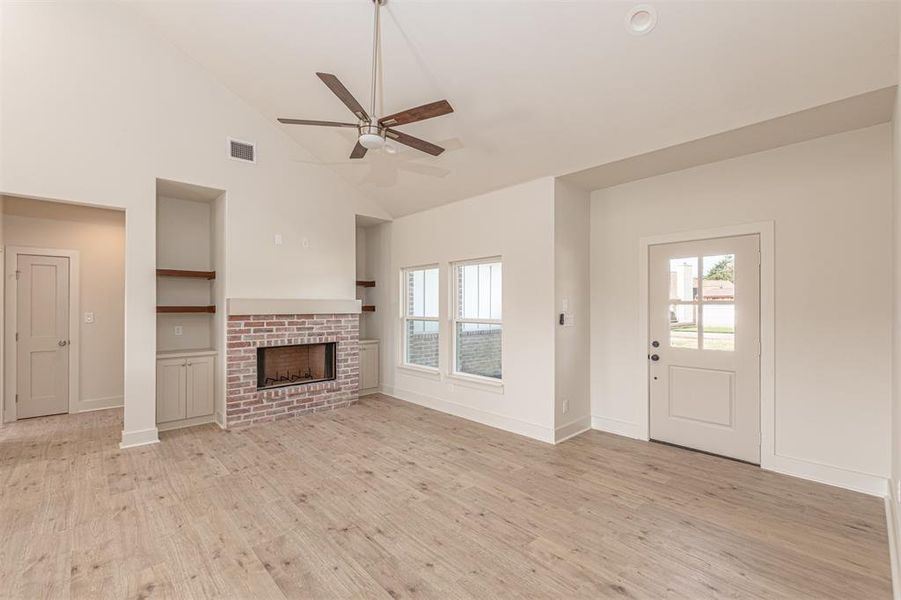 Spacious, unfurnished interior of a new home in , Wills Point (Image 15).