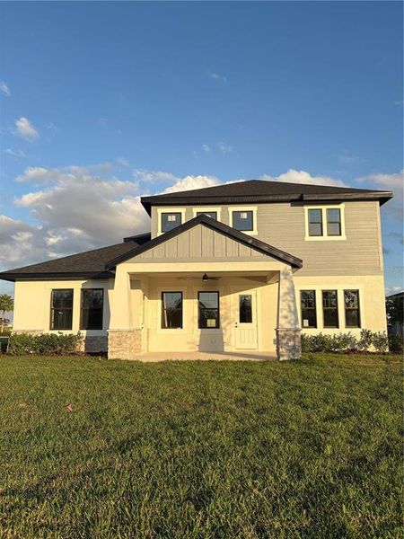 Exterior details and patio area of a home in , Auburndale (Image 20).