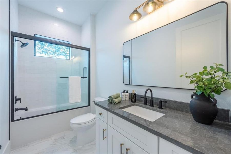 Furnished interior view inside a new home in , Sarasota (Image 63).