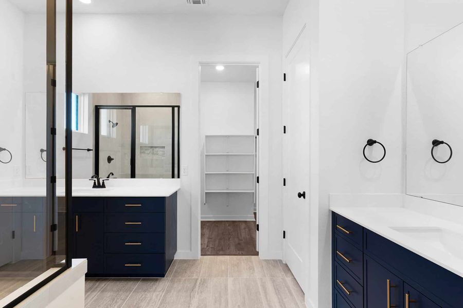 Furnished interior view inside a new home in Lariat, Liberty Hill (Image 9).