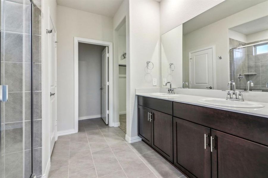 Photo is not of the actual home, but is an inspirational photo of builder’s model home and may depict options, furnishings, and/or decorator features that are not included.