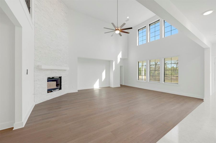 Spacious, unfurnished interior of a new home in The Oaks on 6th Street, Magnolia (Image 31).