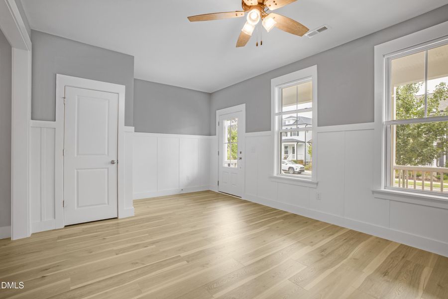 CY1A3562-HDR CY1A3562-HDR