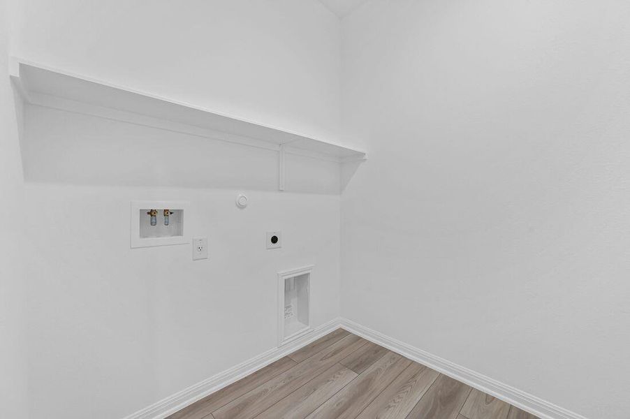 204 Crumpton Way - Ready Now!