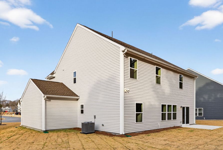 Exterior details and patio area of a home in Nathans Ridge, Lillington (Image 23).